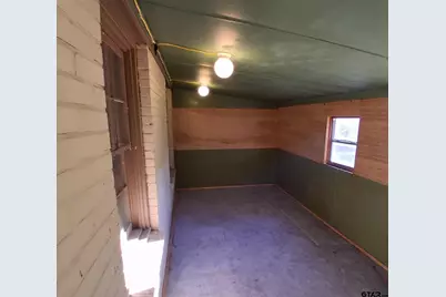 805 S Glenwood Boulevard, Tyler, TX 75701 - Photo 20