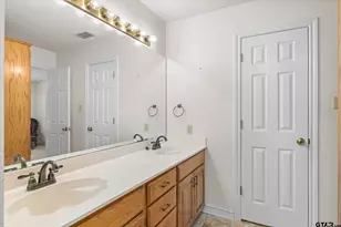 241 Woodside Ln, Holly Lake Ranch, TX 75765 - Photo 28