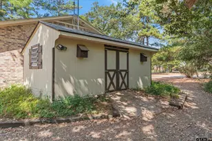 241 Woodside Ln, Holly Lake Ranch, TX 75765 - Photo 12