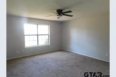 1609 Robin, Mineola, TX 75773 - Photo 8