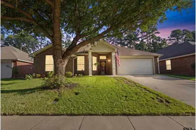 621 Winding Brook Lane, Tyler, TX 75703 - Photo 2