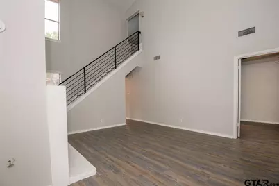 5821 Hollytree Drive, Tyler, TX 75703 - Photo 6