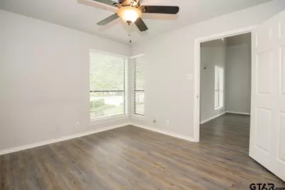 5821 Hollytree Drive, Tyler, TX 75703 - Photo 10
