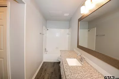 5821 Hollytree Drive, Tyler, TX 75703 - Photo 28