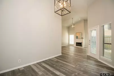 5831 Hollytree Dr., Tyler, TX 75703 - Photo 12