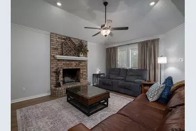 806 Cr 2220, Mineola, TX 75773 - Photo 6