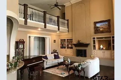 6704 Hollytree Circle, Tyler, TX 75703 - Photo 12