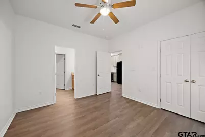 504 Neches St, Jacksonville, TX 75766 - Photo 10
