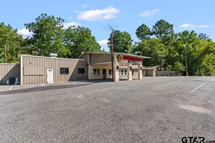 613 E Hwy 31, Kilgore, TX 75662 - Photo 1