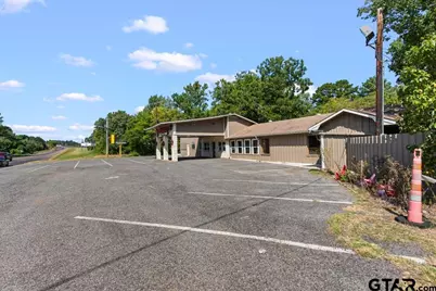 613 E Highway 31, Kilgore, TX 75662 - Photo 2