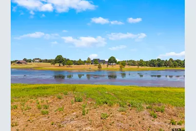 23500 Champion Dr, Lindale, TX 75771 - Photo 4