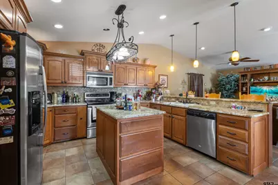 1155 N Beaulah St, Hawkins, TX 75765 - Photo 24