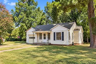 421 Larry, Longview, TX 75602 - Photo 1