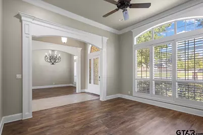 1609 Holcomb Cir, Tyler, TX 75703 - Photo 8