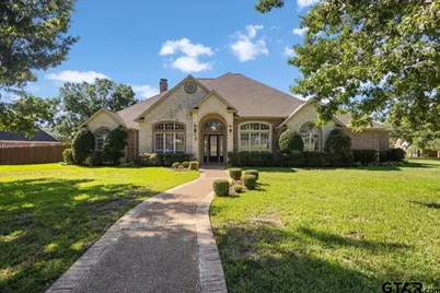 1609 Holcomb Cir, Tyler, TX 75703 - Photo 2