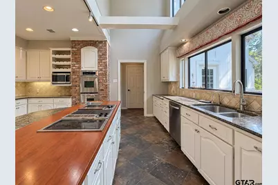 2800 Woodlake Dr, Tyler, TX 75701 - Photo 24