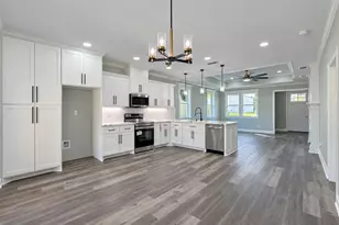 2921 N Border Ave, Tyler, TX 75702 - Photo 16
