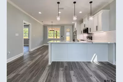 2921 N Border Ave, Tyler, TX 75702 - Photo 12