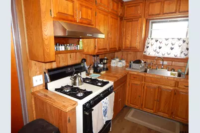 301 W Main, Ore City, TX 75683 - Photo 6