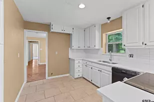 9321 Irish Moss, Tyler, TX 75703 - Photo 10