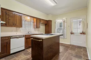 1104 Troup Hwy, Tyler, TX 75701 - Photo 24