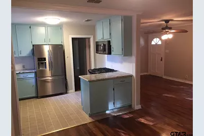 1905 Henderson, Tyler, TX 75701 - Photo 8