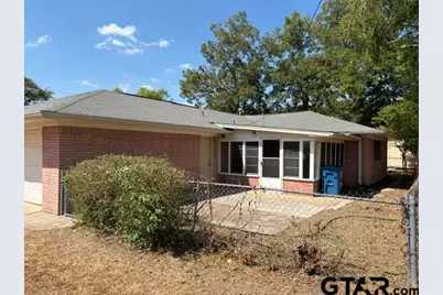 301 Hart Street, Quitman, TX 75783 - Photo 2