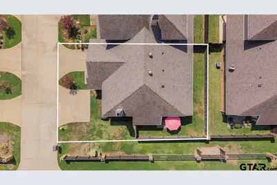 901 Wilcrest Place, Longview, TX 75604 - Photo 32