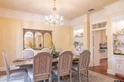 902 E South Street, Lindale, TX 75771 - Photo 8