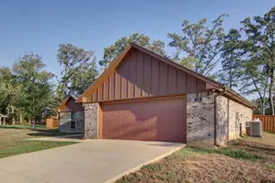 211 Pr 6292, Mineola, TX 75773 - Photo 2