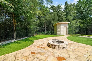 4045 Stonegate Blvd, Tyler, TX 75703 - Photo 6