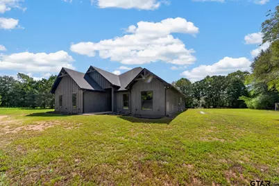 2434 County Road 3114, Jacksonville, TX 75766 - Photo 2