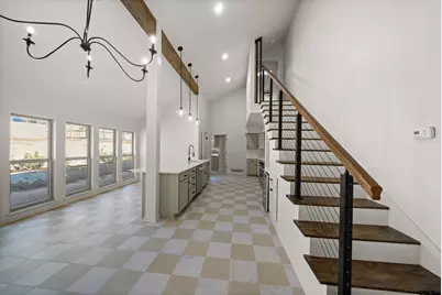 3829 Cloverdale, Tyler, TX 75701 - Photo 6
