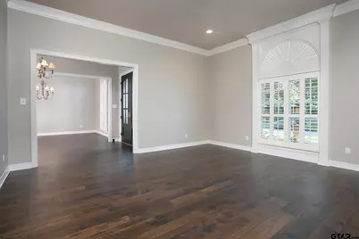 1413 Holly Creek Drive, Tyler, TX 75703 - Photo 8