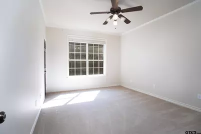 1413 Holly Creek Drive, Tyler, TX 75703 - Photo 32