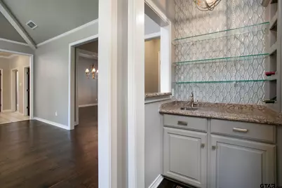1413 Holly Creek Drive, Tyler, TX 75703 - Photo 12