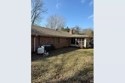 517 An County Road 147, Palestine, TX 75801 - Photo 6