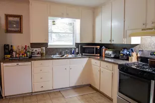 8142 Karen Dr, Tyler, TX 75703 - Photo 10