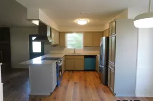 1602 Bowie Cir, Tyler, TX 75701 - Photo 6