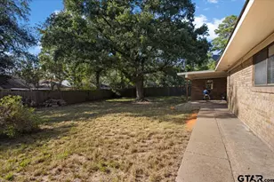 8209 Clemson Dr, Tyler, TX 75703 - Photo 32
