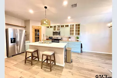 1206 Hidden Valley, Chandler, TX 75758 - Photo 4