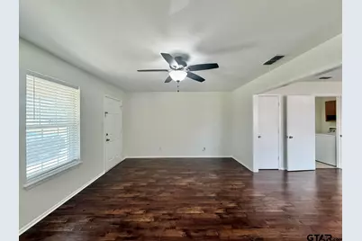 408 Redbud Cir, Whitehouse, TX 75791 - Photo 2