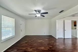 408 Redbud Cir, Whitehouse, TX 75791 - Photo 2