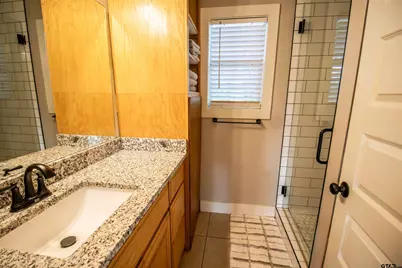 237 Lakeview Circle, Jefferson, TX 75657 - Photo 18