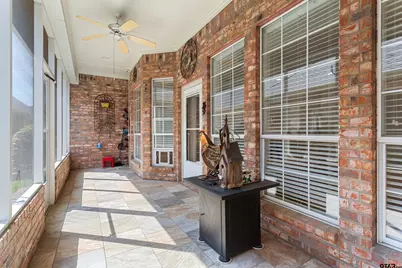 2306 Homestead Ln, Tyler, TX 75701 - Photo 30