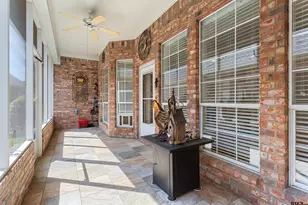 2306 Homestead Ln, Tyler, TX 75701 - Photo 30