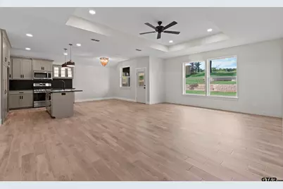 16514 Crossing Circle, Lindale, TX 75771 - Photo 10