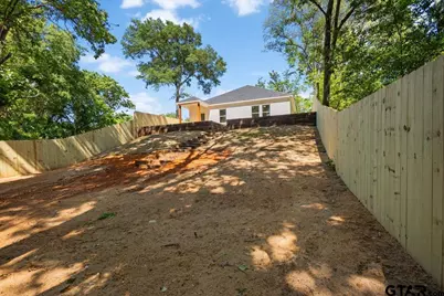817 Boyd Ave, Tyler, TX 75701 - Photo 42