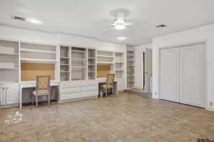 2725 Pecan Dr, Tyler, TX 75701 - Photo 16