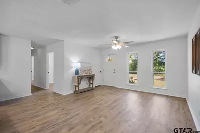 1315 Debbie, Canton, TX 75103 - Photo 8